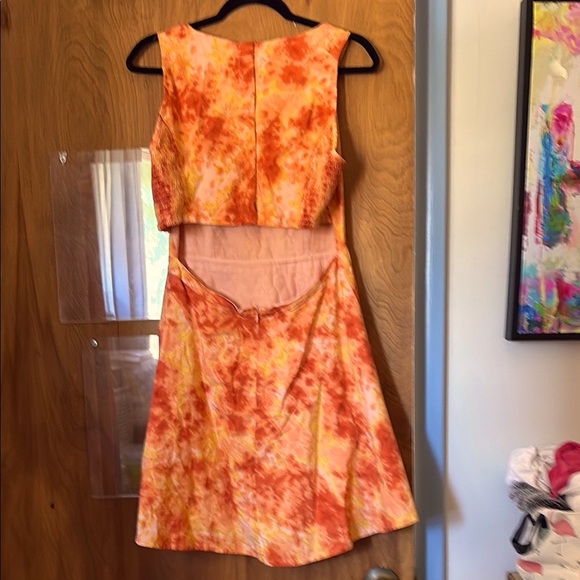 Jessica Simpson Women’s Tie Dye Sleeveless Dress - Picture 5 of 7